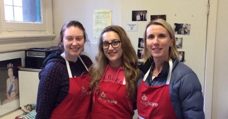 Volunteers for the Anglicare Breakfast BBQ