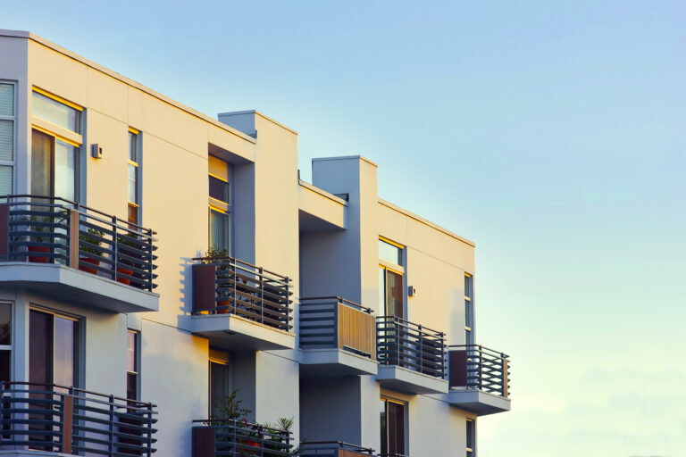 A guide to tackling the challenging Strata Insurance market.